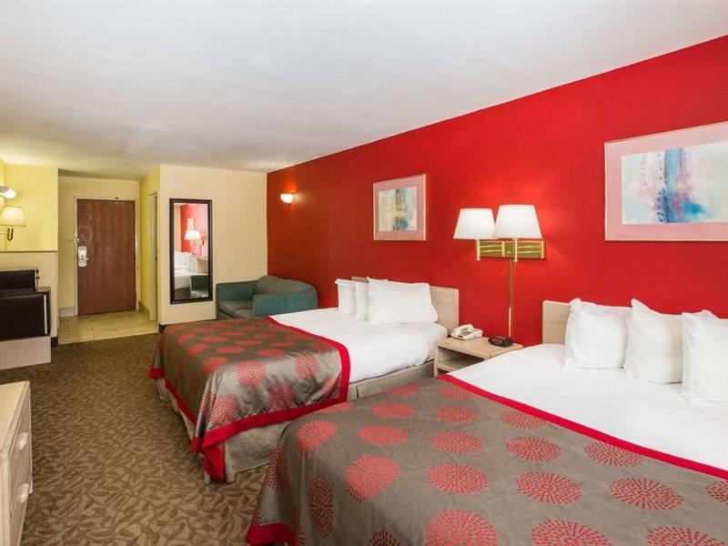 Ramada By Wyndham Sioux Falls Exterior foto
