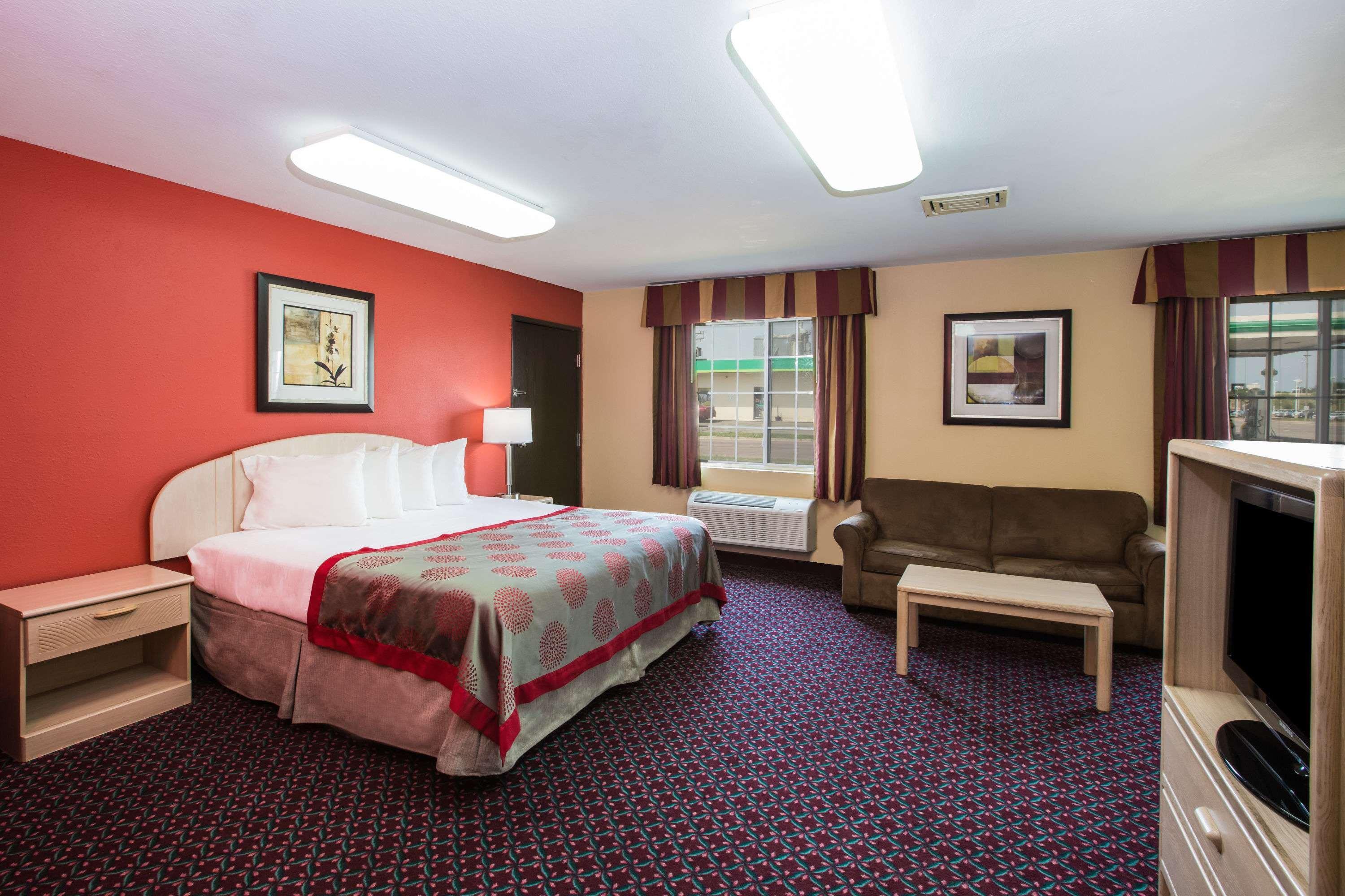 Ramada By Wyndham Sioux Falls Exterior foto